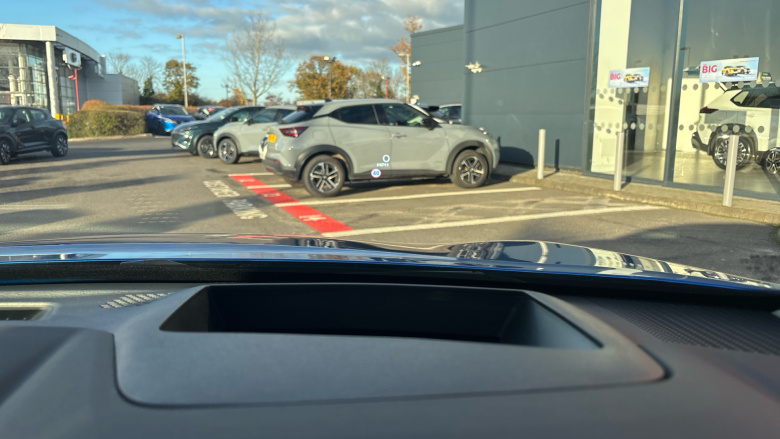 Nissan Qashqai 1.3 DiG-T MH 158 Premiere Edition 5dr Xtronic Petrol Hatchback